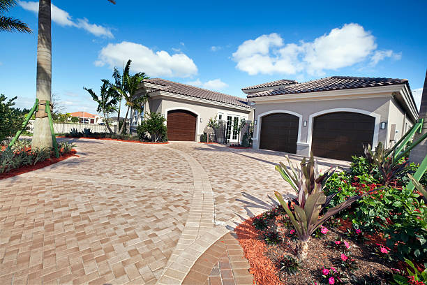 Best Custom Driveway Pavers  in Oak Leaf, TX
